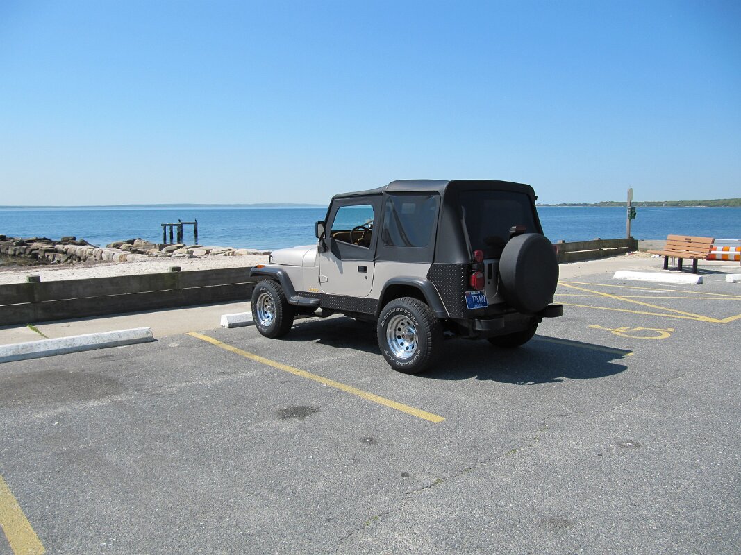 nobske_lighthouse_cape_cod_ma_01